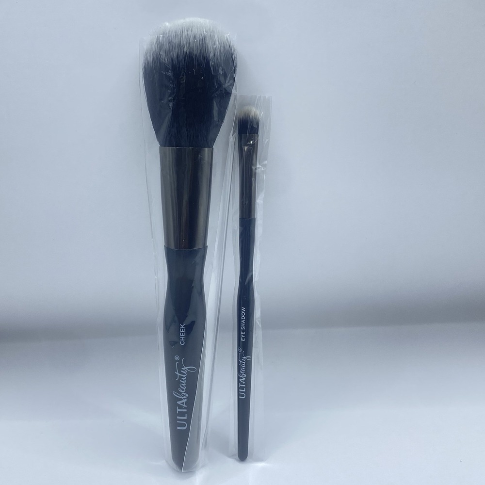 Ulta Beauty 2pc Cheek & Eye Shadow Makeup Brush Set New